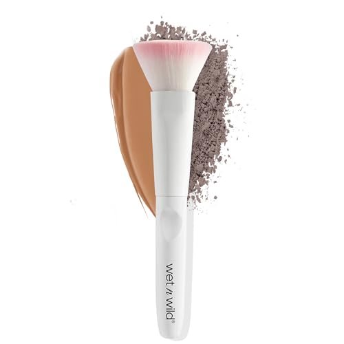 wet n wild kabuki brush, flat top for all formulas, densely pa...